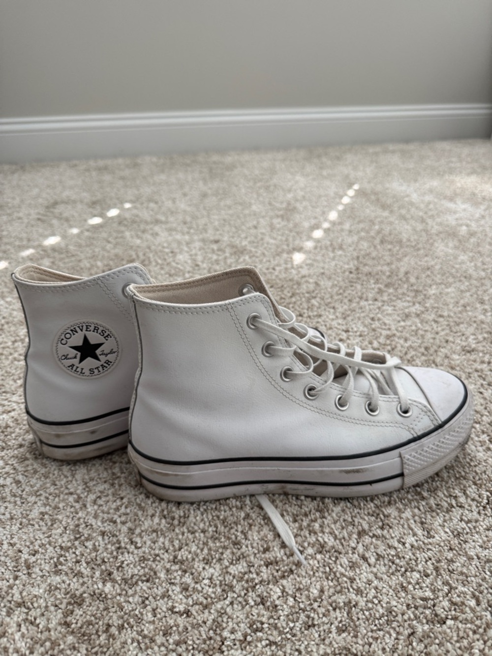 Converse Chuck Taylor All Star Lift Platform Leather